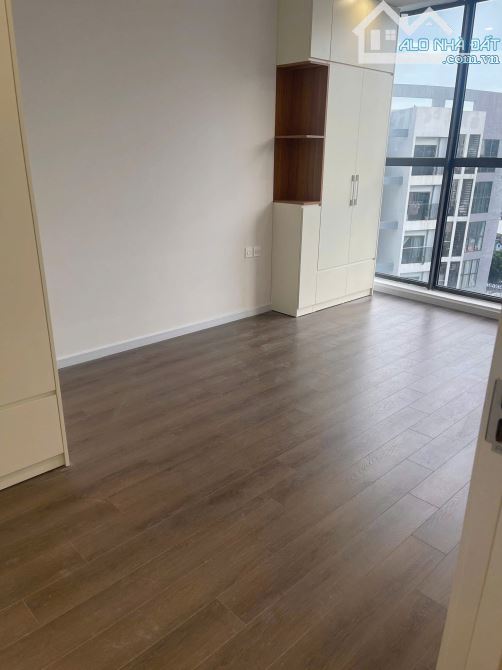 Cho thuê căn hộ 3PN, 2VS tại Le Grand Jardin Sài Đồng - 84m², nội thất cơ bản - 13.5 triệu