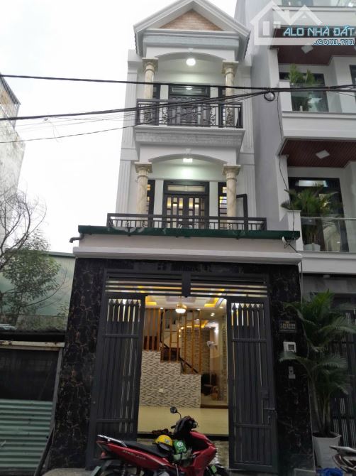 💥💥 NHÀ GẦN NGÃ 3 ĐÔNG QUANG  - TRẦN THỊ HÈ - ĐƯỜNG 8m XE HƠI THÔNG