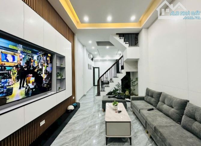 💙 NGÕ THÔNG BẠCH MAI 8,2 TỶ/ 33M2/ 39M2/ 4 TẦNG/ NT3,3M - 2 THOÁNG TRƯỚC SAU - NỞ HẬU.