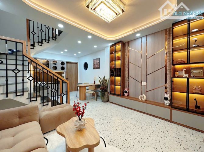 Trịnh Văn Bô lô góc 45m2, 8,5 tỷ, 50m ra đường ô tô tránh,2 thoáng full nội thất sẵn ở