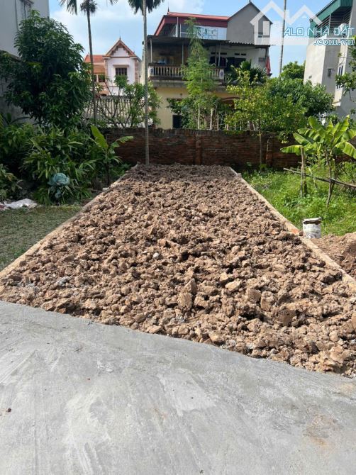 Chủ cần bán 47 m2 Đặng Xá - Gia Lâm, gia chỉ 3.2 tỷ