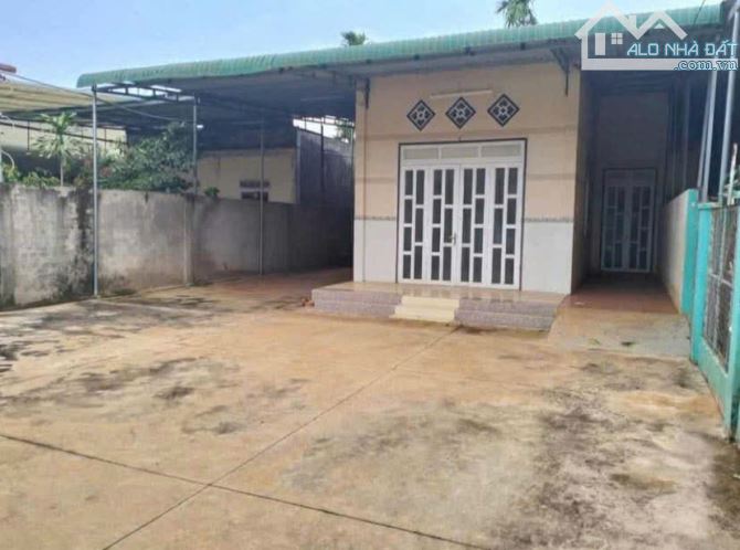 Bán nhà giá rẻ gần chợ Trung Hòa , gần quốc lộ 27