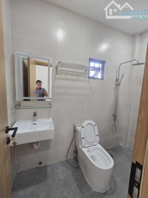 GIẢM CHÀO 250TR CHỦ NGỘP 3 TỎI GẤP BÁN CHỈ HƠN 4 TỶ