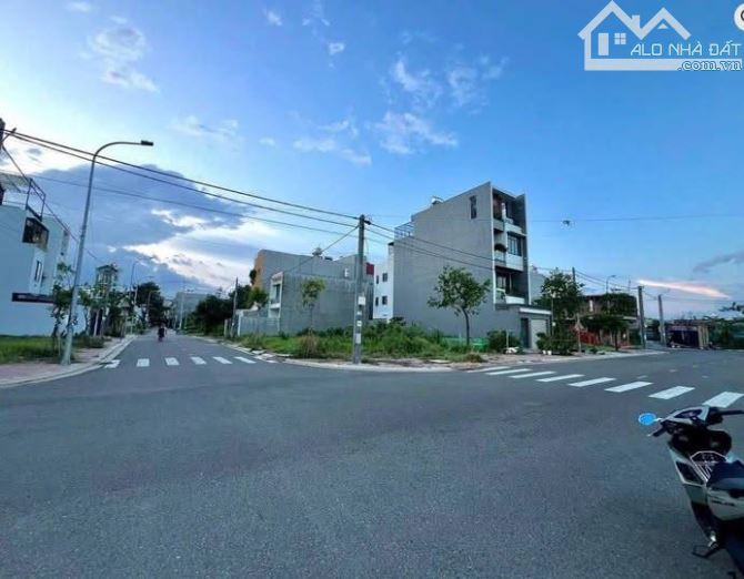 Bán Đất TĐC 1.65Ha – P. Rạch Dừa, Vũng Tàu – 77.2m² (5.33 x 16m) – ĐB – Giá 7.8 Tỷ