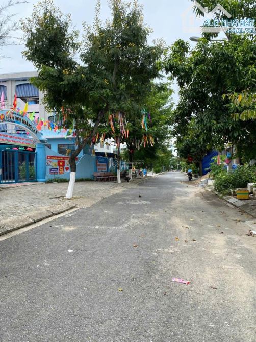 🏆BÁN ĐẤT ĐƯỜNG ĐÔNG HẢI 1 dt100m2 Gía 5.5 tỷ tl Gần biển tân trà view công viên