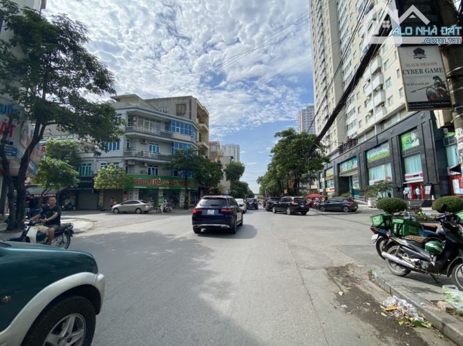 Bán nhà Ngô Thì Nhậm 50m, phân lô ô tô vào nhà, 2 mặt tiền trước sau, chỉ nhỉnh 10 tỷ