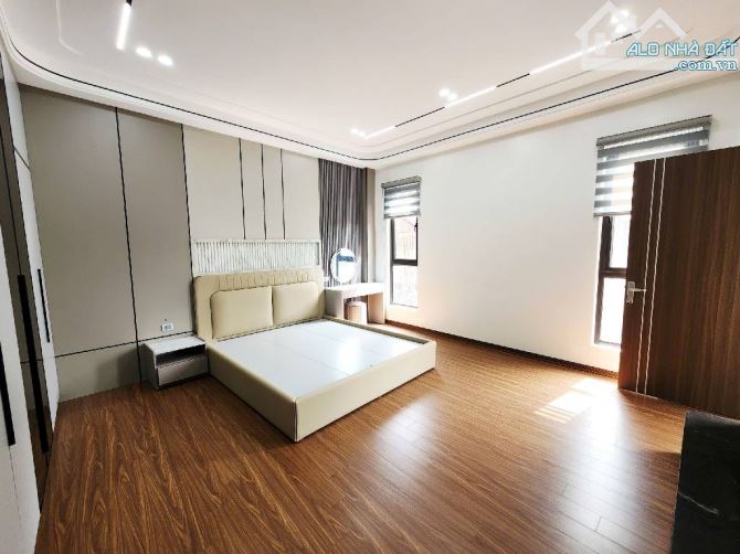 💥MẶT NGÕ Ô TÔ 7 CHỖ TRÁNH THÔNG, MT 7,4M SIÊU QUYỀNLỰC, 130M/ 3T, GARAÔ TÔ, CÔNG VIÊN 10M