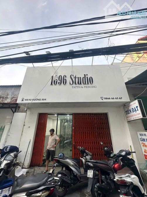 CHO THUÊ NHÀ MẶT TIỀN HẺM 108 ĐƯỜNG NGUYỄN VIỆT HỒNG GIÁ 10 TRIỆU