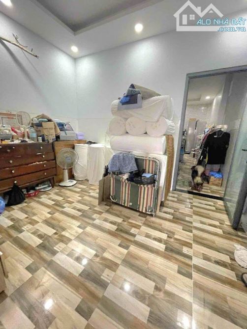 CHỦ GẤP BÁN,GIẢM  GIÁ 9.9 TỶ Vẫn TL, ➡️MẶT TIỀN, P.12 TÂN BÌNH, 70M2 (4m x 17.5m) 4 Tầng