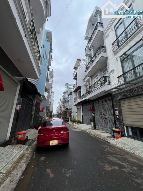🏠 NHÀ 4 TẦNG KHU PHÂN LÔ ĐỒNG BỘ, ĐƯỜNG SỐ 6- BHH B, BÌNH TÂN-DT: 3.5*9M (33M2)- 3 TỶ 3
