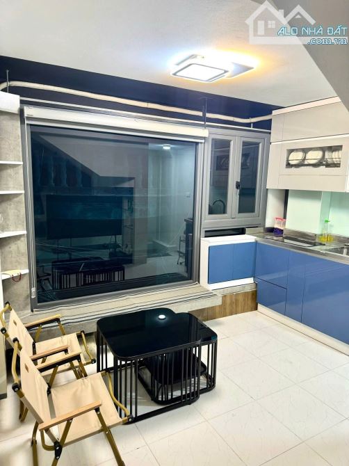 Cho thuê nhà Phố Lương Đình Của, 5 tầng x 21m2, 3 PN khép kín ở hộ gia đình, 11 Triệu