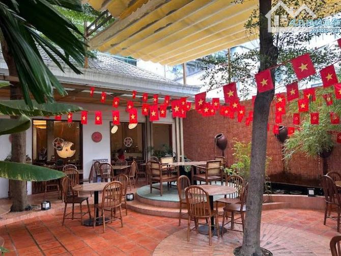 VIP-BIỆT THỰ KỲ ĐỒNG - 10M X 30M- 1 TRỆT, SÂN VƯỜN- PHƯỜNG 09, QUẬN 3