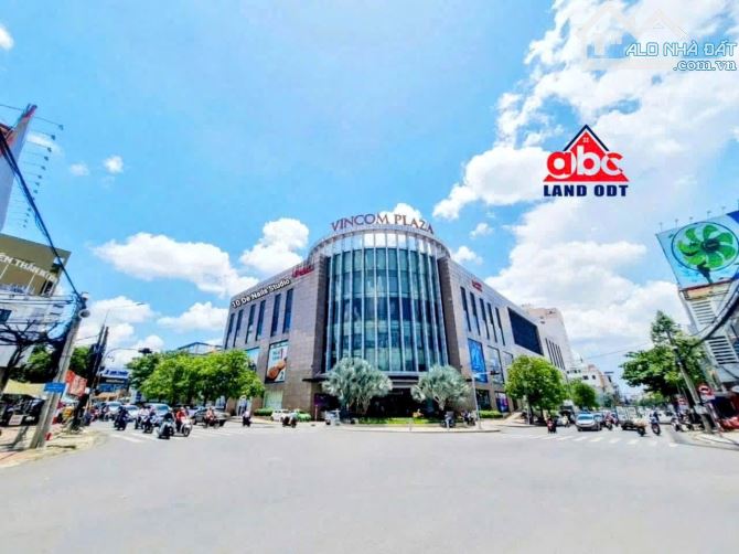 🆘Bán nhà mặt tiền Trương Định ( Đ4) khu vip Kinh Doanh Buôn Bán Sầm Uất.