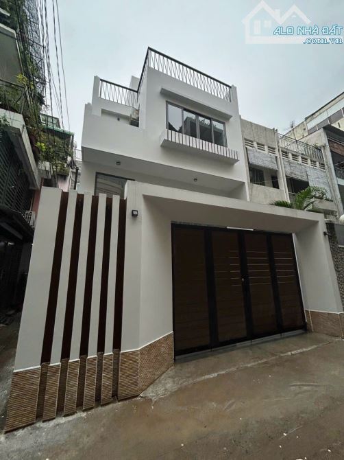Bán nhà cấp 4 hẻm 252 Cao Thắng nối dài, P12, Q10. DT: 5 x 24m - Giá: 26 tỷ TL