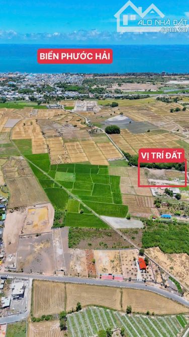 BÁN LÔ ĐẤT 1700M2 - GÓC 2MT ĐƯỜNG CẤP PHỐI CÁCH BIỂN 2KM XÃ PHƯỚC HẢI .BRVT