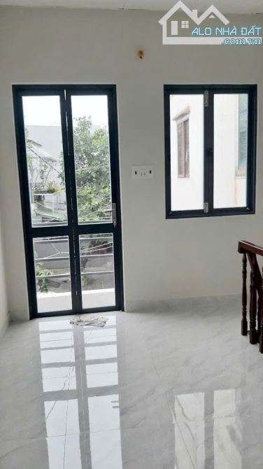 NGAY TRUNG TÂM QUẬN 6 - CÁCH mặt tiền 5 CĂN - HẺM 4M - DT 31M2
