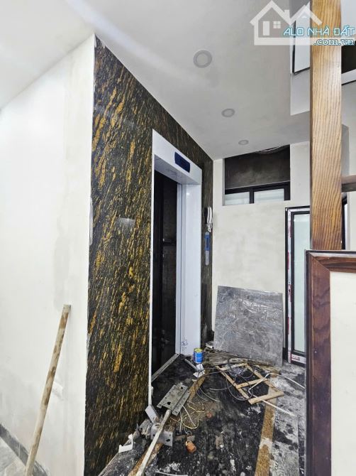 Siêu phẩm phân lô Hoàng Quốc Việt, Cầu Giấy: