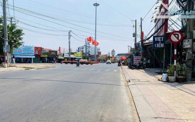 108m2 đất ở đô thị tại Khu phố 3 trung tâm TT Cần Giuộc cách QL50 chỉ 100m