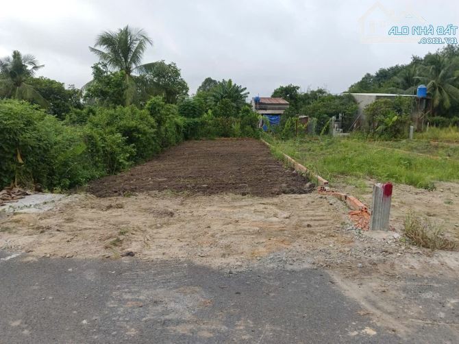 Bán đất thổ cư mặt tiền nhựa sát Ba Sa xã Phước Hiệp Củ Chi TPHCM, DT: 5x21m.