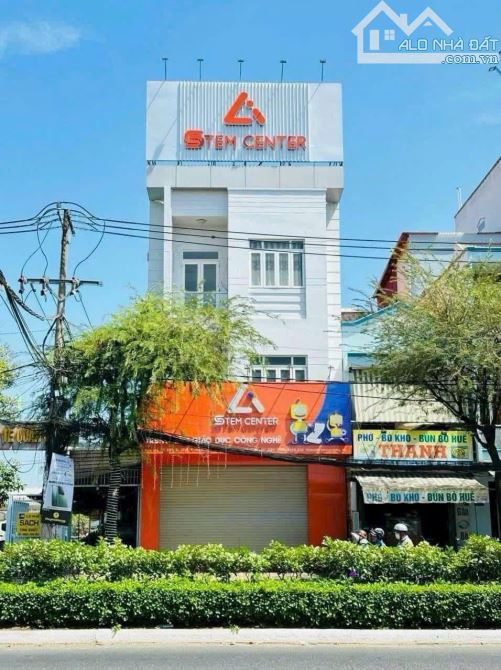 Cho thuê nhà trệt 2 lầu ngang 7m đường 30/4 ninh kiều cần thơ giá 60 triệu