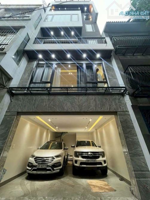 Bán biệt thự Nguyễn Sơn 80m2 lô góc 3 thoáng phân lô ô tô dân trí cao 23 tỷ