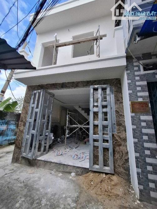 🏠 HƯƠNG LỘ 2- NHÀ ĐANG HOÀN THIỆN👉DT: 30M²( NGANG 4M DÀI 8M). 👉 KẾT CẤU: 2 TẦNG 1 TRỆT