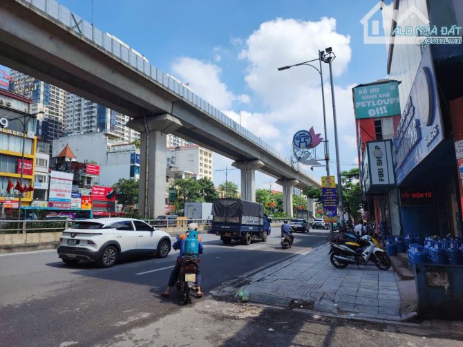 Siêu phẩm mặt phố-Lô góc-Vỉa hè-Kinh doanh-Nguyễn Trãi-Thanh Xuân-91m2-4 Tầng-MT 8.8m-69Tỷ