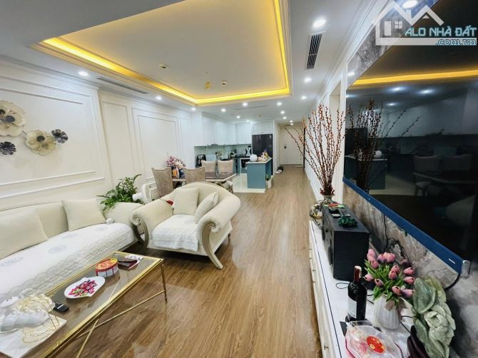 BÁN CĂN HỘ CHUNG CƯ ROSTOWN - 79 NGỌC HỒI, DT 90M² – FULL NỘI THẤT CAO CẤP - CHỈ 6.7 TỶ.