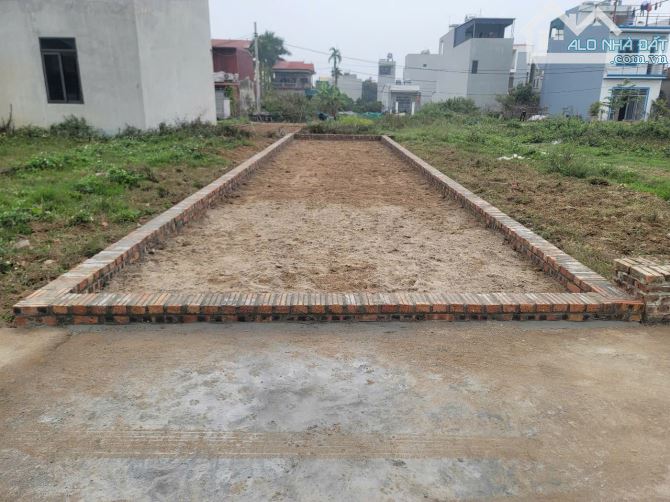 Bán đất Quang Minh-Đương thông ô tô tránh.75m=45tr/m