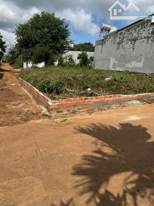 BÁN ĐẤT HẺM 451/85 Y MOAN, BUÔN MA THUỘT, DAK LAK