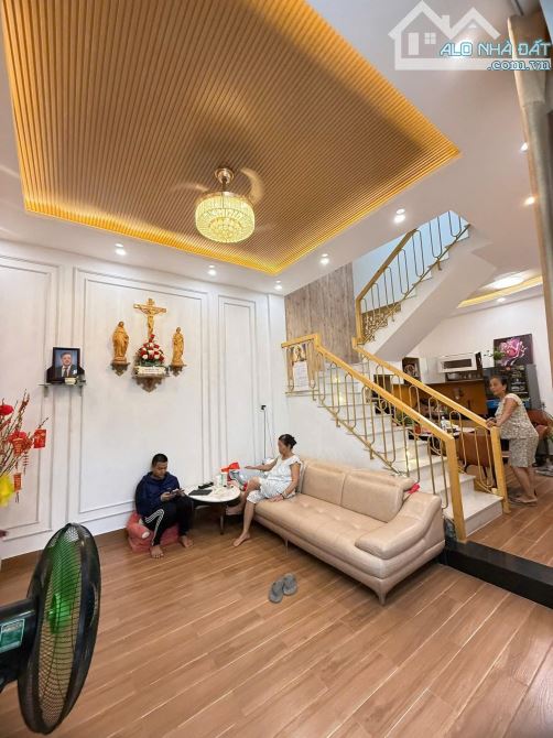 📌📌📌LÀM VIỆC TRỰC TIẾP GIÁ TỐT !!!bán nhà 3 tầng kiệt 206 đống đa
