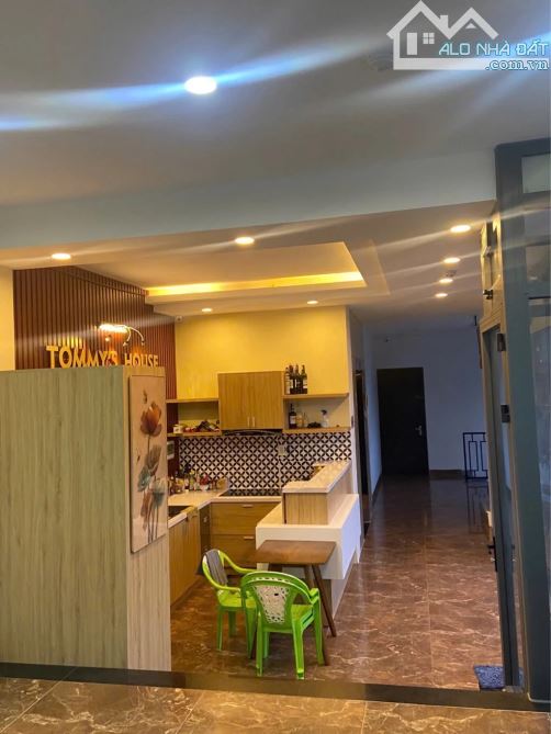 SIÊU PHẨM – BÁN TÒA CĂN HỘ LÔ GÓC 2 MẶT TIỀN NGUYỄN CƠ THẠCH– DÒNG TIỀN ỔN ĐỊNH– NGŨ HÀNH
