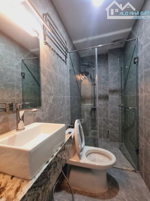 CĂN HỘ CHUNG CƯ SCITECH TOWER HỒ TÙNG MẬU, HÀNG XÓM GOLDMARK, DT 76M_2PN _2WC _NHỈNH 5 TỶ