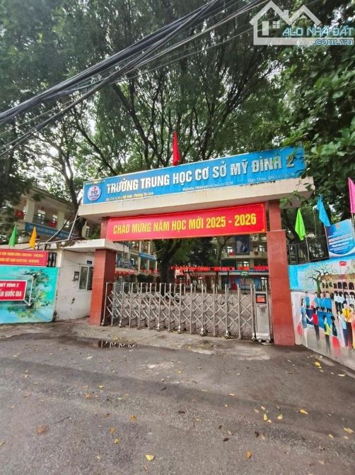 Mỹ Đình, Cực hiếm , Gần Ô tô, DT 30m2x 5 tầng, MT3,6m, Giá 7,5 tỷ