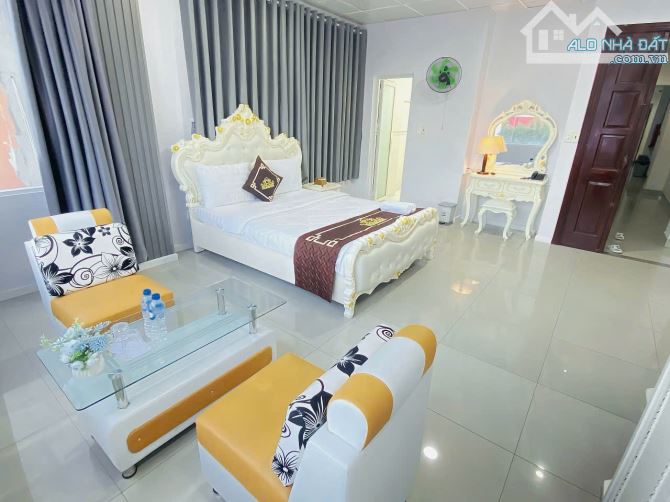Bán khách sạn căn góc MTKD Tân Sơn Nhì Tân Phú 6x26m nở hậu 8m đúc 6 lầu ST giá 45 tỷ TL - 4