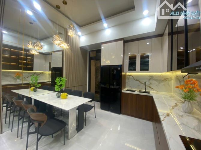 CẦN BÁN CĂN NHÀ NGAY VÒNG XOAY LÊ DUẨN HẺM CÙ CHÍNH LAN- ĐẠI ,P. BUÔN MA THUỘT - 10