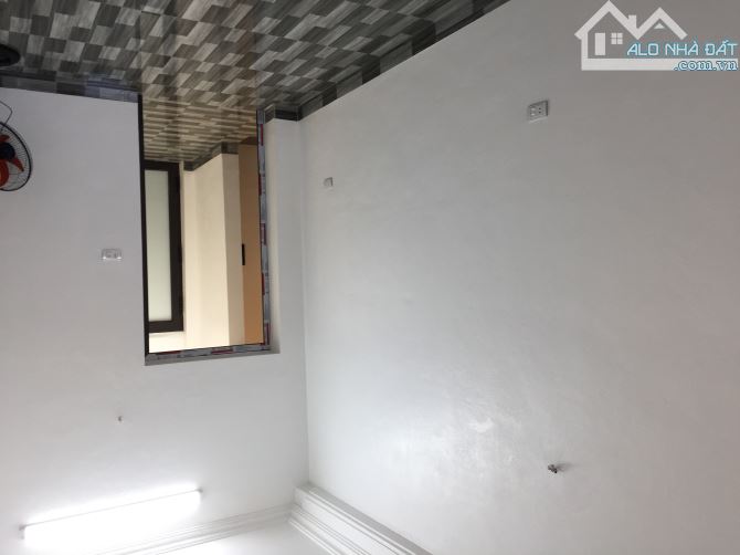 Bán Nhà mặt đường Nguyễn Trãi, Sầm Sơn, T.Hoá. 2 tầng. DT: 180m2, 3 ngủ. Giá 4,2 tỷ - 10