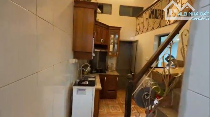 Chính chủ cho thuê nhà mặt đường số 136 Đê Trần Khát Chân - Hà Nội - 10