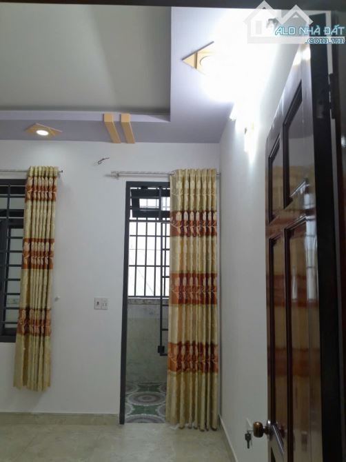 💥💥 NHÀ GẦN NGÃ 3 ĐÔNG QUANG  - TRẦN THỊ HÈ - ĐƯỜNG 8m XE HƠI THÔNG - 10