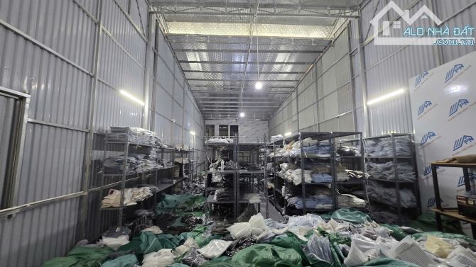 Bán đất mặt đường An Dương Vương, DT 220m2, giá đầu tư - 10