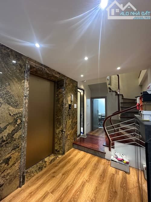Văn Cao 62m² phân lô, ngõ ô tô tránh, vỉa hè, 20,8 tỷ hàng độc quyền - 10