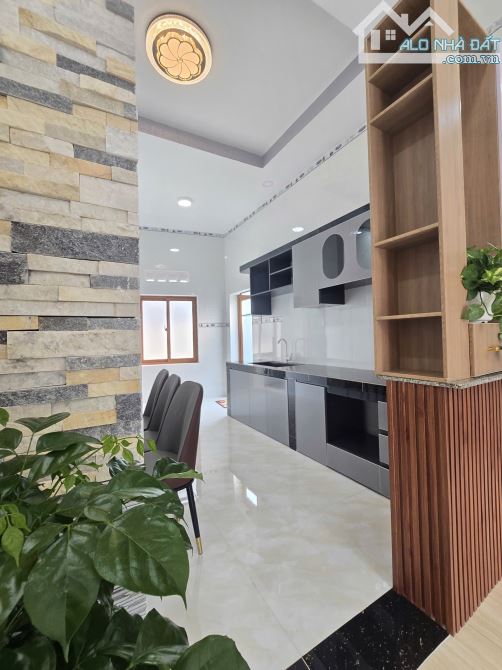 NHÀ SÂN VƯỜN PHÚ NHUẬN!!! CHỈ 1.7 TỶ!!! - 10
