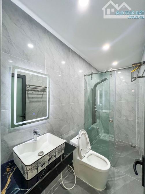 Bán Nhanh Nhà Phố Mới Xây - Hiện Đại -Tặng Nội Thất - Thủ Dầu Một - 11
