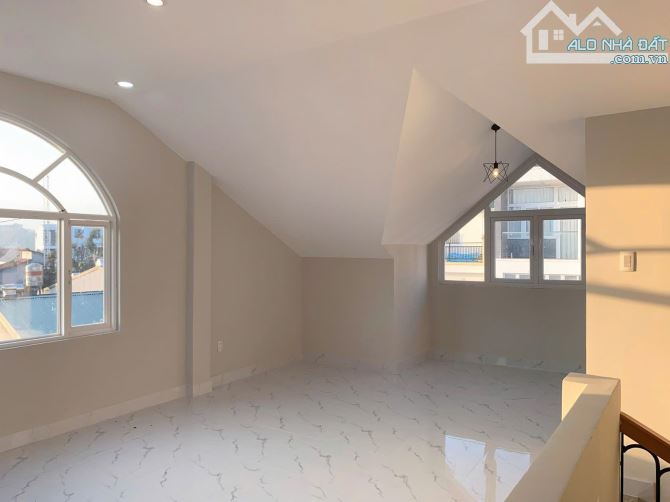 💎 Chào Bán 💎Villa 2 Mặt Tiền Chuẩn Thiết Kế Hiện Đại – Nguyễn Trung Trực – Đà Lạt . - 11