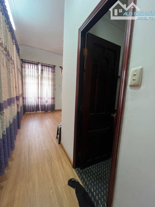Bán nhà mặt tiền Nguyễn Văn Khối, P.9, Quận Gò Vấp - 11