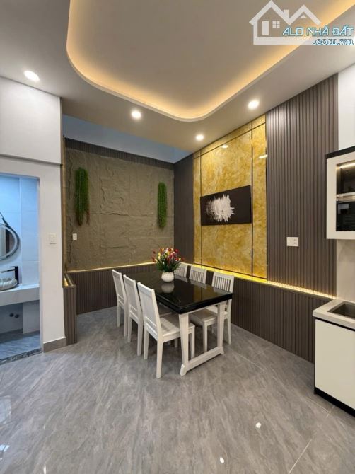 💥💥 CÁCH MẠNG THÁNG TÁM, DTSD: 124M2, 3 TẦNG, 3 PHÒNG NGỦ. GIÁ: 12,9 TỶ💥💥 - 11