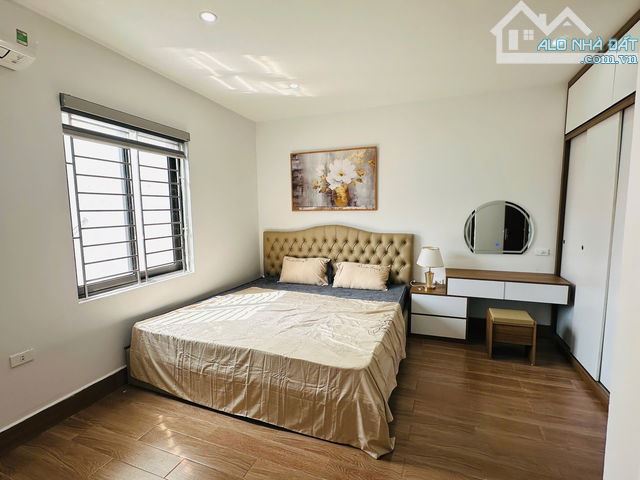 NHÀ 50M2*5T NGÕ Ô TÔ TRÁNH GIÁP BÁT, 6 PHÒNG NGỦ, 2 MẶT THOÁNG - 1