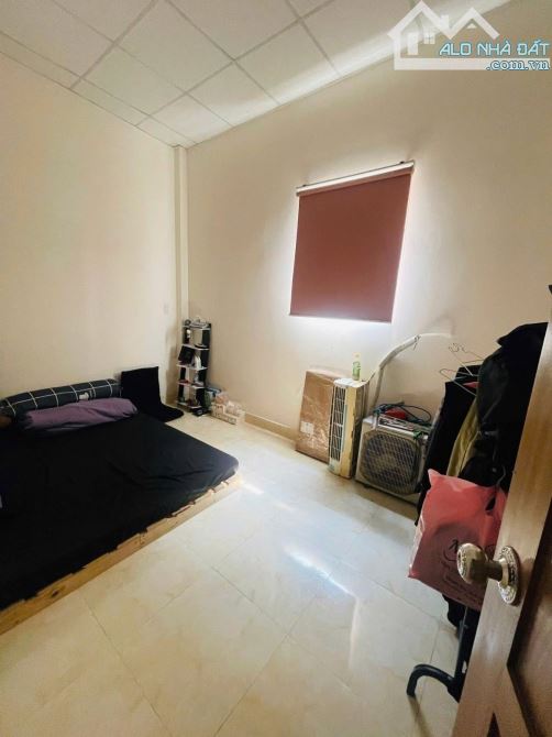 💥 Nhỉnh 3 đồng. 90m2 - 2 tầng kiên cố - kẹp thêm 3 phòng trọ. Dòng tiền 12tr/ tháng.  🏡 - 1