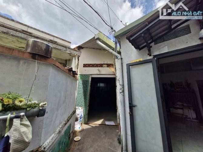 Bán nhà Kha Vạn Cân, Linh Đông, Thủ Đức, 150m2, chỉ 6 tỷ, 5 PN. - 1