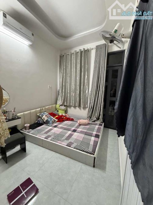 BÁN NHÀ NGAY EMART PHAN HUY ÍCH GÒ VẤP - 2 TẦNG - 42M2 - 4PN - 4.4 TỶ - 2